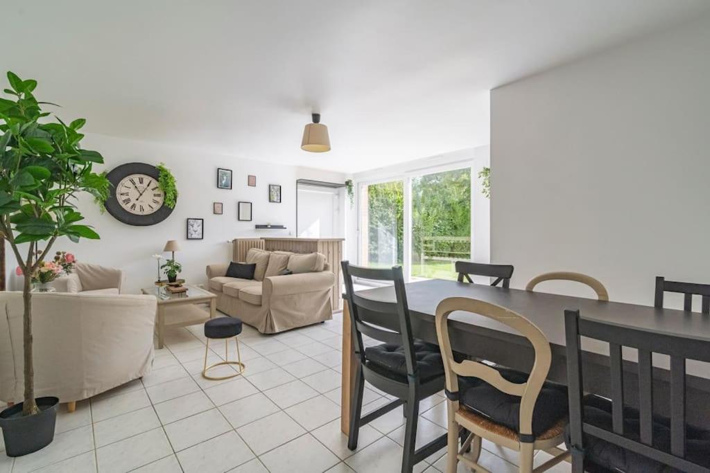 Apartmán Logis Du Lys Boult-sur-Suippe Exteriér fotografie